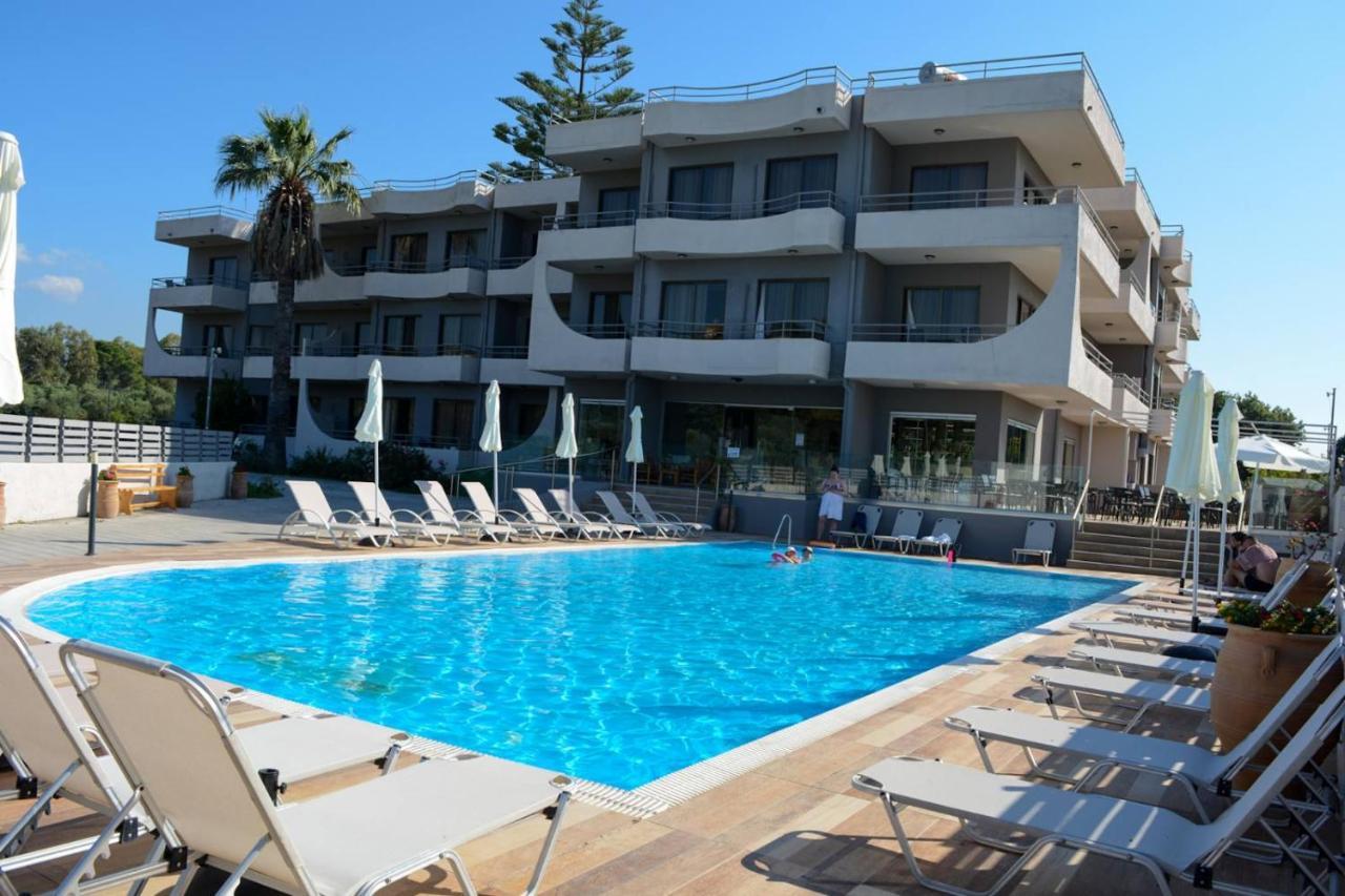 Ivory Hotel Theologos  Luaran gambar