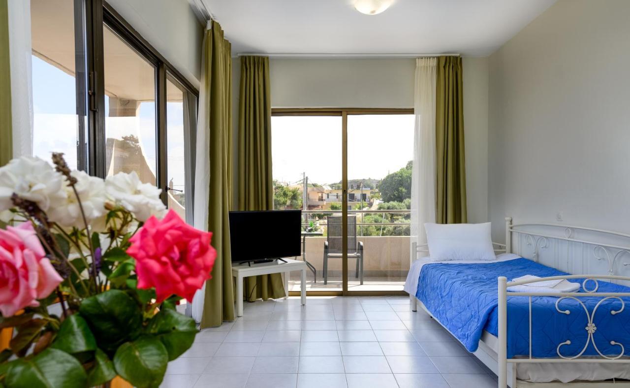 Ivory Hotel Theologos  Luaran gambar