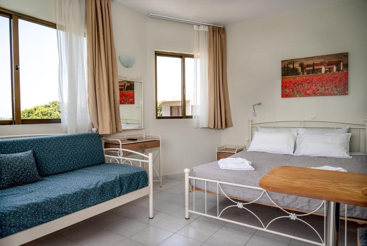 Ivory Hotel Theologos  Luaran gambar