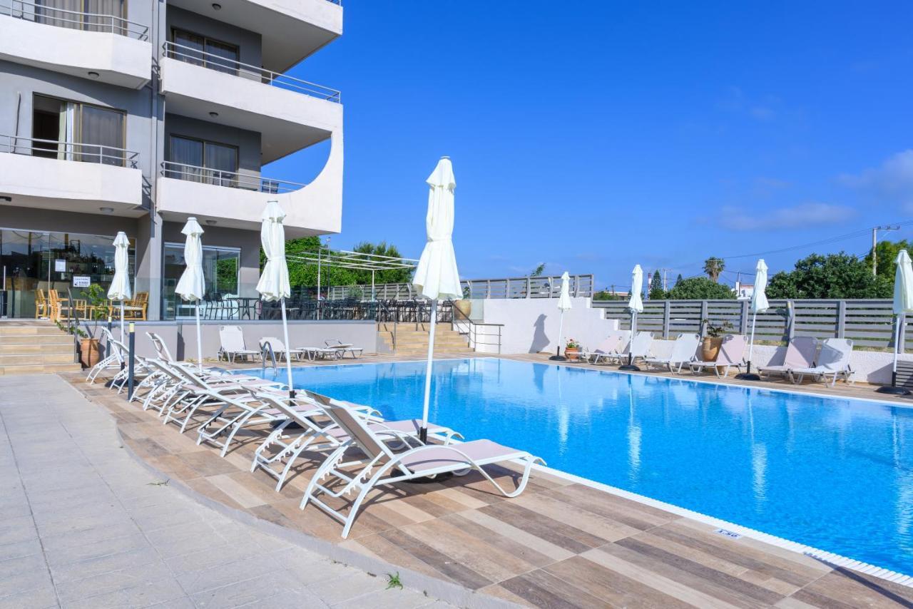 Ivory Hotel Theologos  Luaran gambar