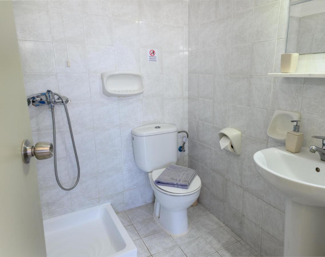 Ivory Hotel Theologos  Luaran gambar