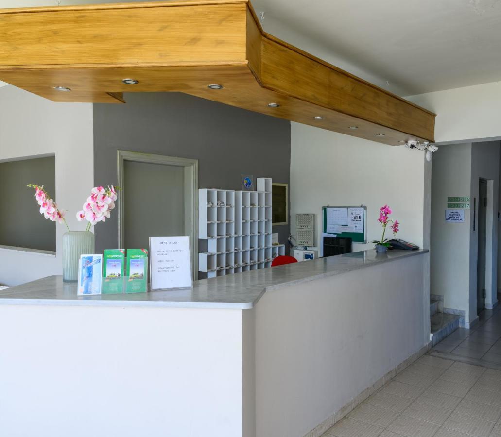 Ivory Hotel Theologos  Luaran gambar