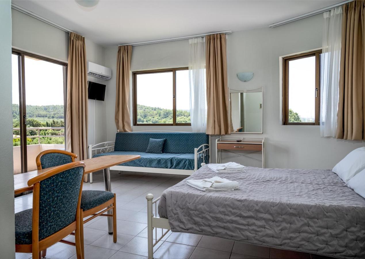 Ivory Hotel Theologos  Luaran gambar