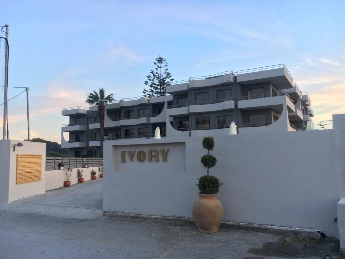 Ivory Hotel Theologos  Luaran gambar